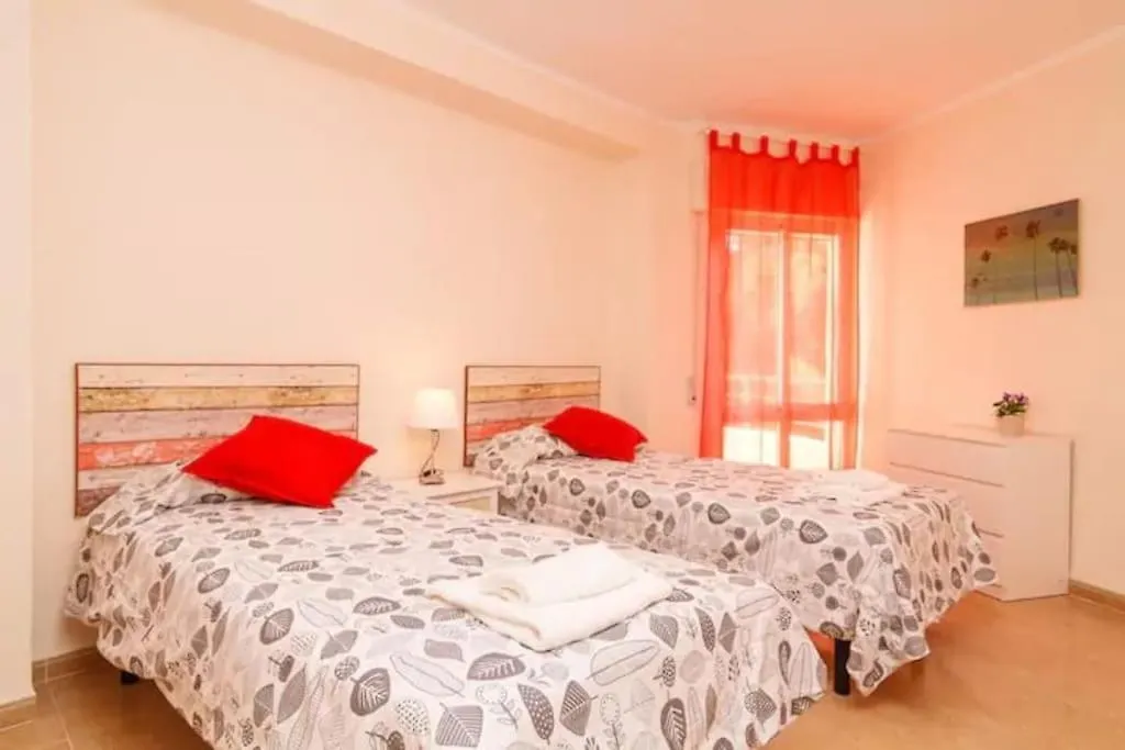 Appartement Piso Precioso Con Vistas Al Mar. à Nerja